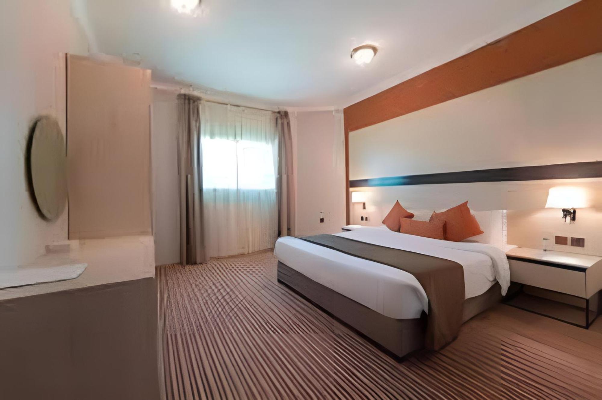 Continent Sumou Hotel Al Khobar Exterior photo